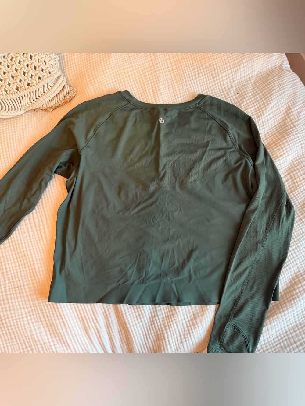 lululemon athletica Women's Lightweight Long Sleeve Top in Olive Green